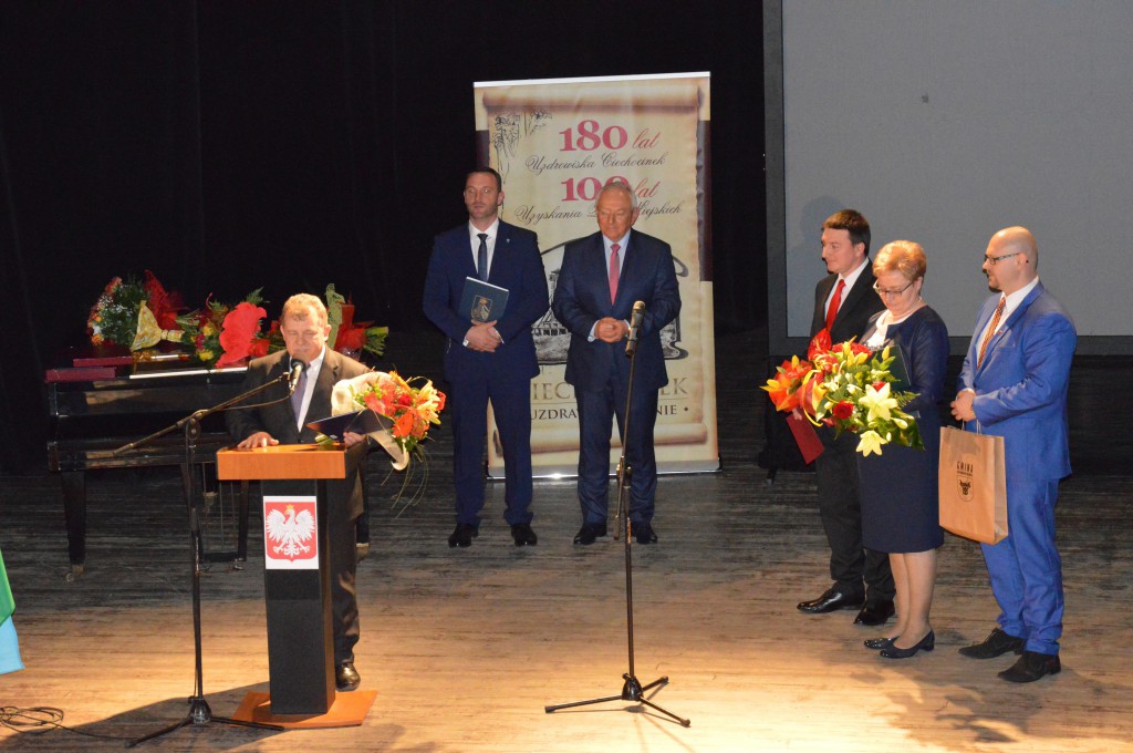 Fotorelacja z uroczystej sesji Rady Miejskiej