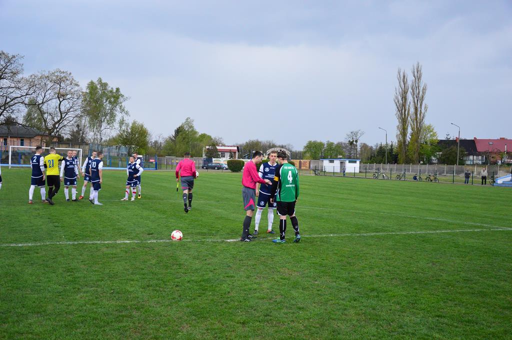 CKS Zdrój - Dąb Barcin 7:0