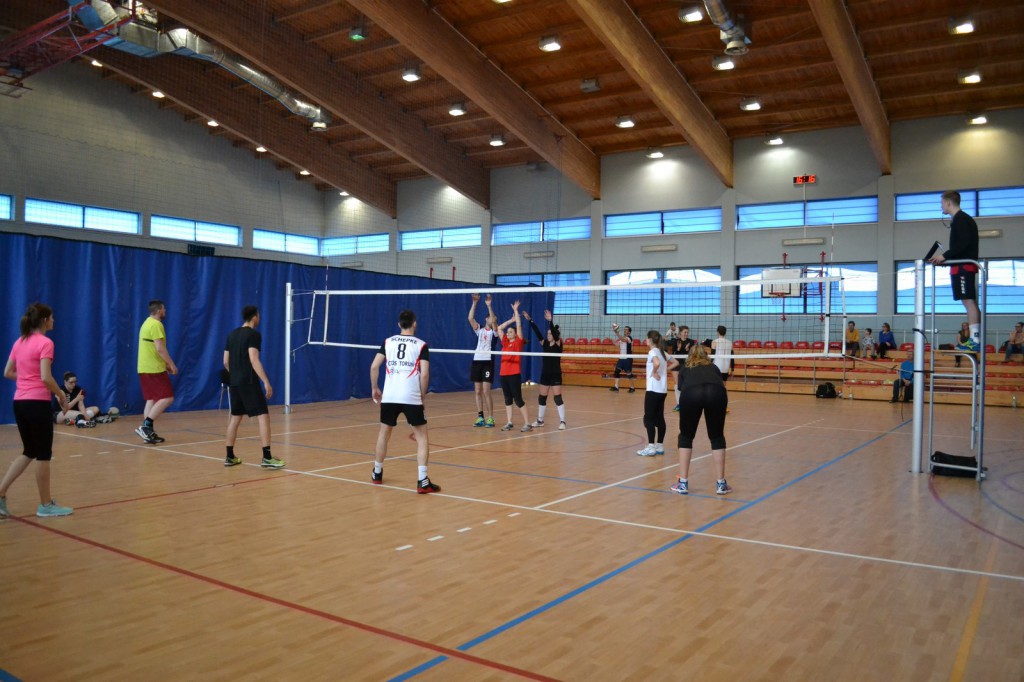 II Turniej Siatkówki D. Mieszanych
