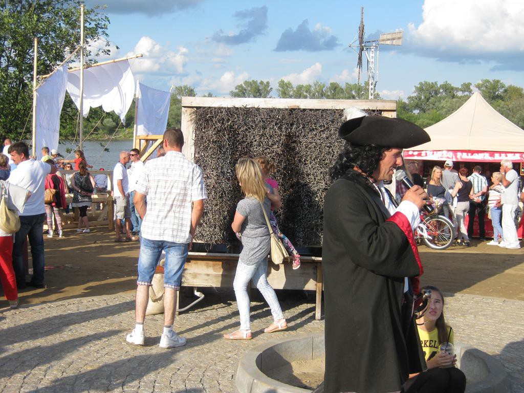 Tłumy na Festiwalu Wisły w Ciechocinku