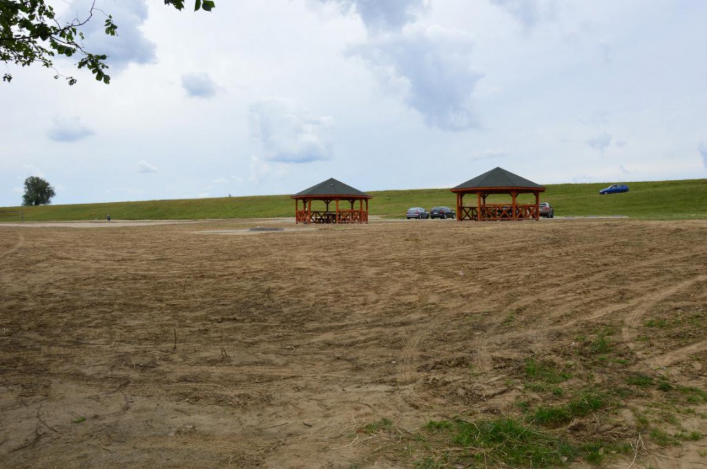 Miejska plaża w Ciechocinku - tydzień po Festiwalu Wisły
