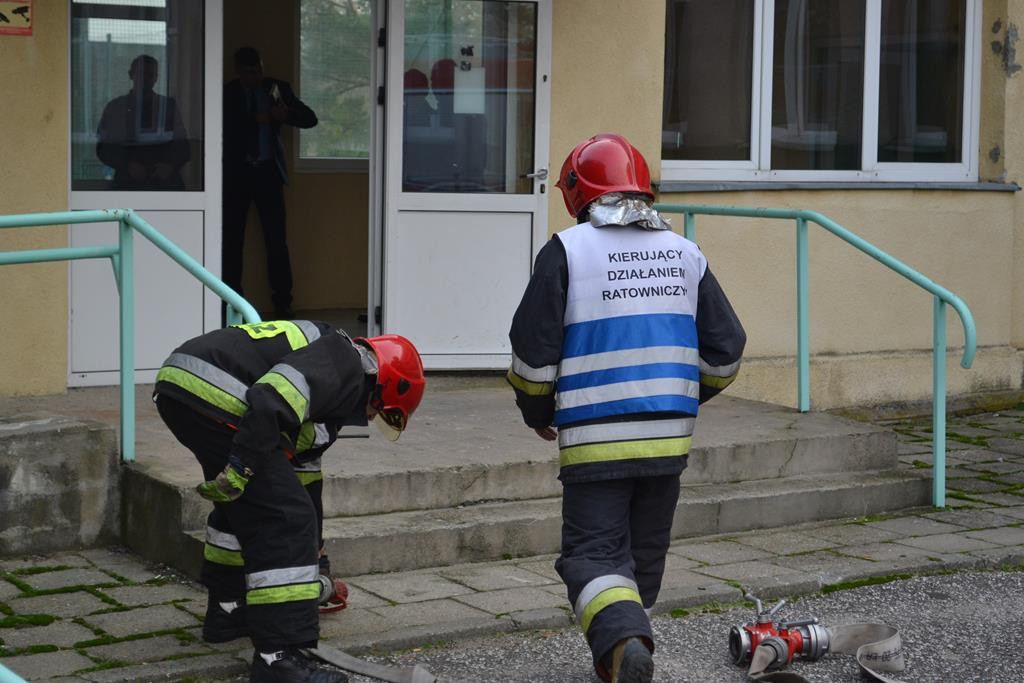 Katastrofa budowlana w SP 3 w Ciechocinku - ćwiczenia