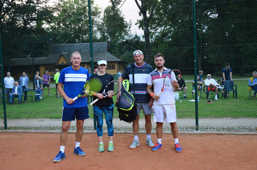 W Ciechocinku nagrody wręczał Wojciech Fibak