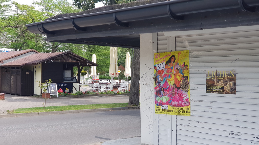 Budynek po kiosku RUCH przy Grzybku