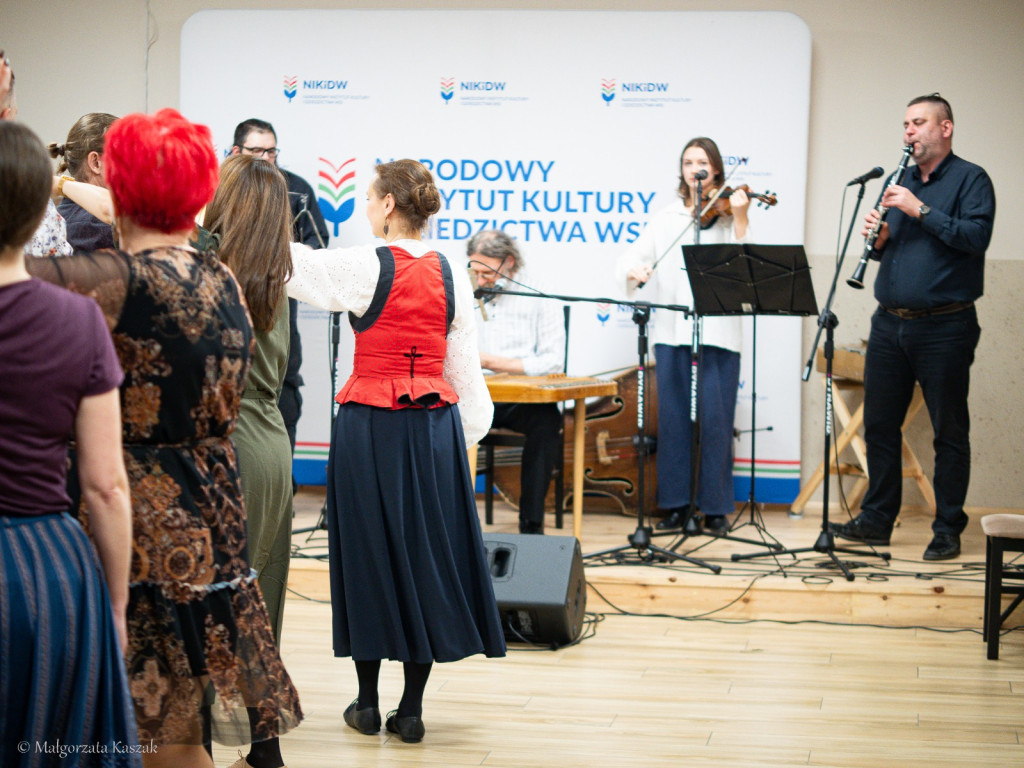 Andrzejki Wiejskie 2025 - cz.1 (NIKiDW)