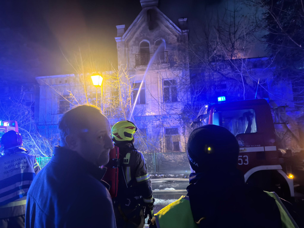 Ogromny pożar dawnego hotelu „Orbis\