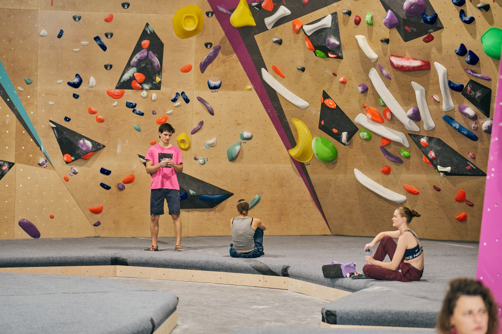 Wspinaczka na poziomie rzut beretem od Ciechocinka