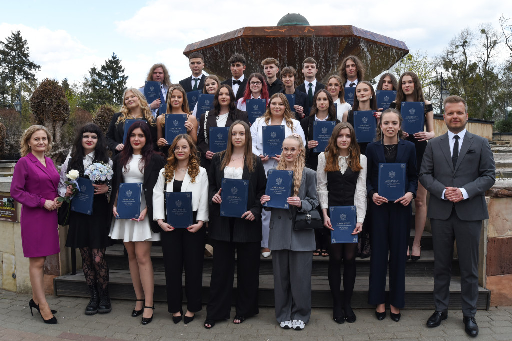 Zakończenie klas maturalnych w Ciechocinku 2026