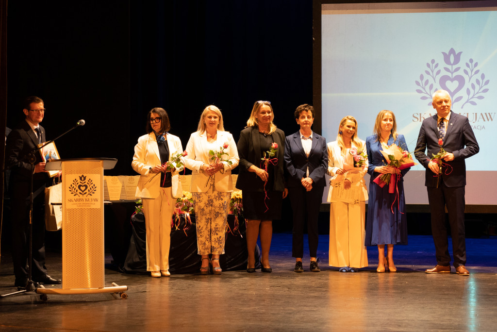 Rok LOT Skarby Kujaw | Wydarzenia Promocja Regionu