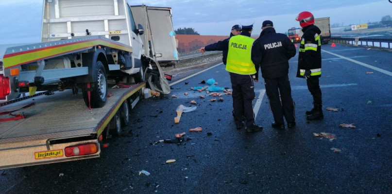 Kolizja na autostradzie A1. Fot. KPP w Aleksandrowie Kujawskim