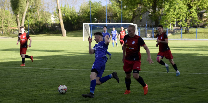 Zdrój pokonał Noteć Łabiszyn 2:0. Fot. Justyna Malinowska