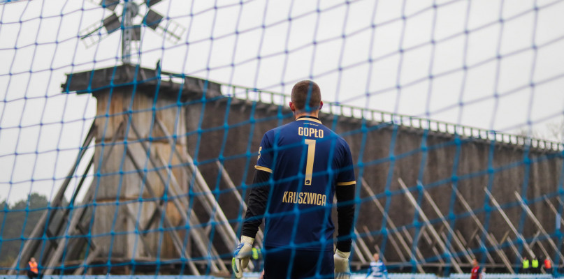 Na jesień pod tężniami Zdrój pewnie wygrał 2:0. Fot. Regista