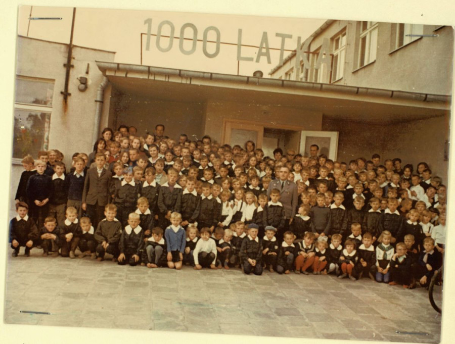 Szkoła w Przybranowie - ze zbiorów W.Kottus - więcej na FB @ Historia Przybranowa
