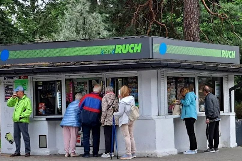 Budynek po kiosku RUCH przy Grzybku
