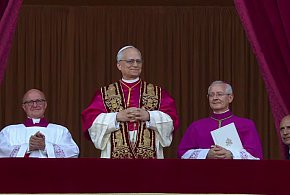 Nowy papież ukazał się światu. Takie przyjął imię!-12132