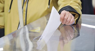 Wybory prezydenckie: rozpoczęło się głosowanie w II turze-12334