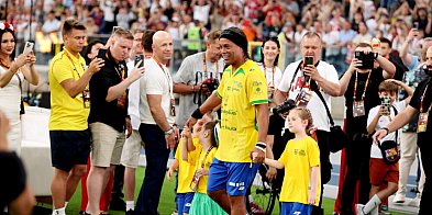 Polska – Brazylia 2:2 w meczu piłkarskich legend-12546