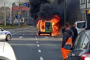Pożar samochodu aleksandrowskiego MCK: Radni na pokładzie ?-13777