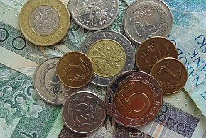 Nowe regulacje dla dorabiających. Od grudnia zmieniają się limity-13953