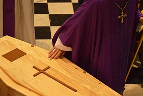 Rewolucja w pochówkach coraz bliżej. Tego w Polsce jeszcze nie było-14088