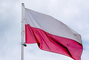 Godło i flaga mogą wyglądać inaczej. Ruszyły prace nad symbolami państwowymi-14192