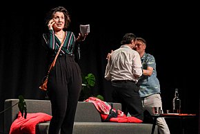 „Żona do adopcji” w Ciechocinku – spektakl, którego nie możesz przegapić!