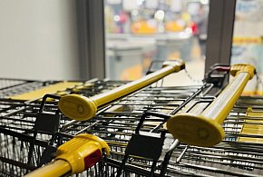 Do której sklepy w Wielką Sobotę? Tak pracują Biedronka, Lidl, Dino...