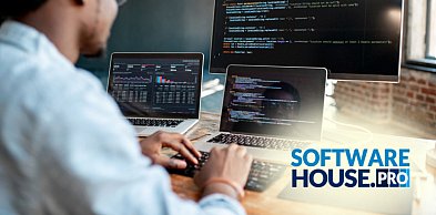 Software house Poznań – jak firmy w Polsce wdrażają aplikacje webowe do automatyza