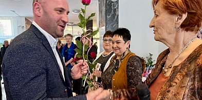 W Domu Zdrojowym czuć moc kobiet — wystawa, której nie możesz przegapić!