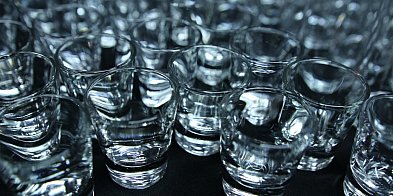 Procenty wszędzie. Polacy chcą nocnej prohibicji-13566