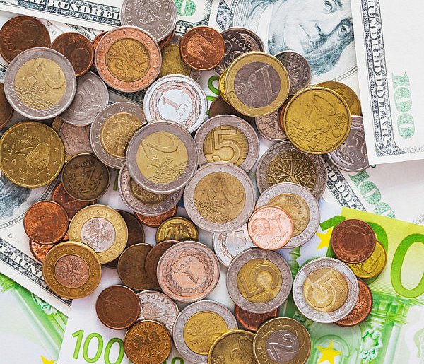 Koniec znanego kantoru internetowego. Co z poszkodowanymi po upadłości?-13747