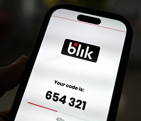 Codzienny przelew BLIK do znajomego? Skarbówka może to sprawdzać-13830