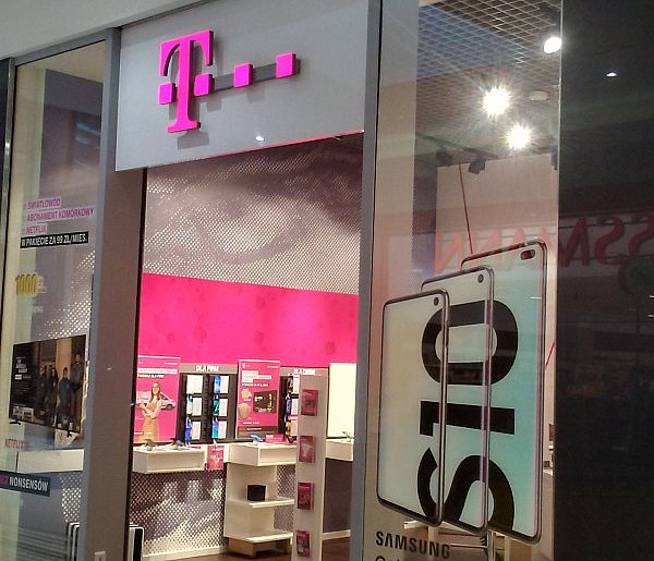 T-Mobile musi wypłacić klientom po 500 zł. Sprawdź, czy ciebie też dotyczy-13977