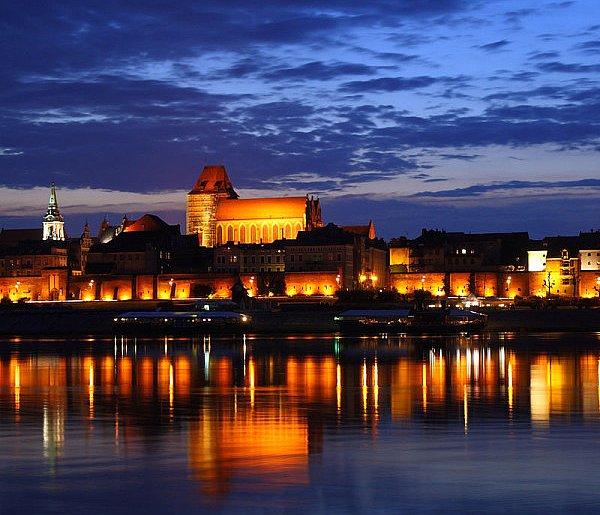 Opcja dla mieszkańców i gości z Ciechocinka: Sylwester z Polsatem w Toruniu-14232