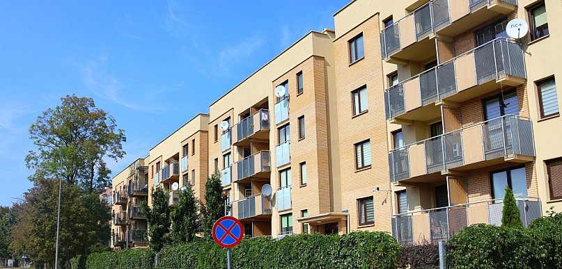 Kto zapłaci za remont balkonu? Rząd chce wreszcie to uporządkować