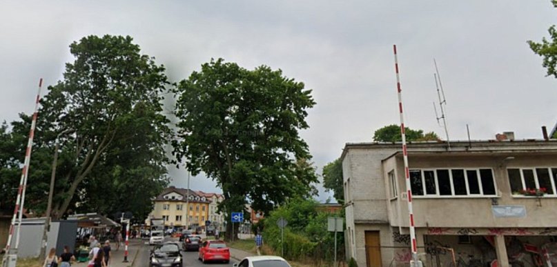 Awaryjne zamknięcie przejazdu kolejowego na ul. Dworcowej w Aleksandrowie