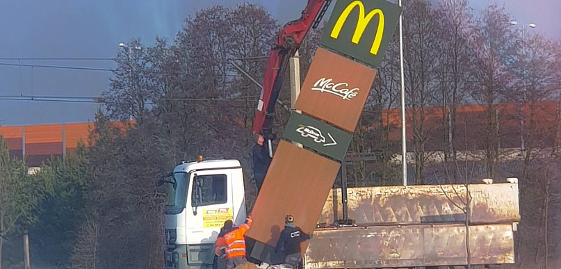 Powiat CAL 24h: gdzie zatankujesz, zjesz czy kupisz to i owo w środku nocy?