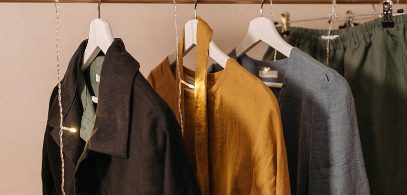 Jakie tkaniny są najlepsze na szycie płaszcza? Przewodnik po tkaninach
