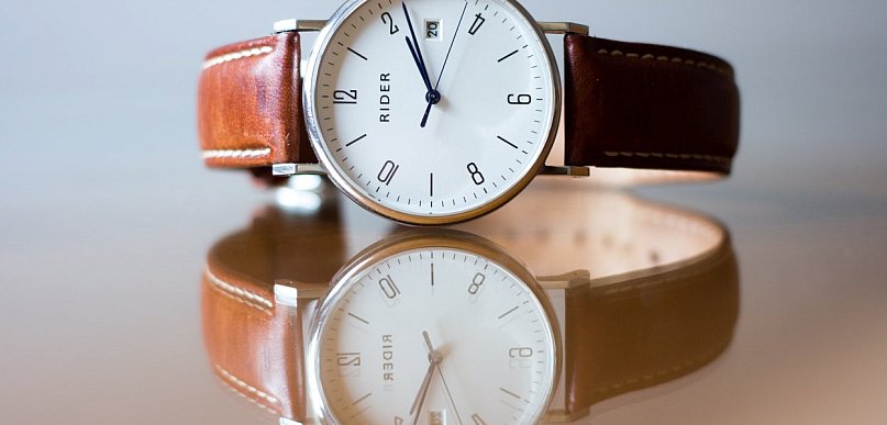 Jak dobierać dodatki do stylizacji: zasada „trzech akcentów”