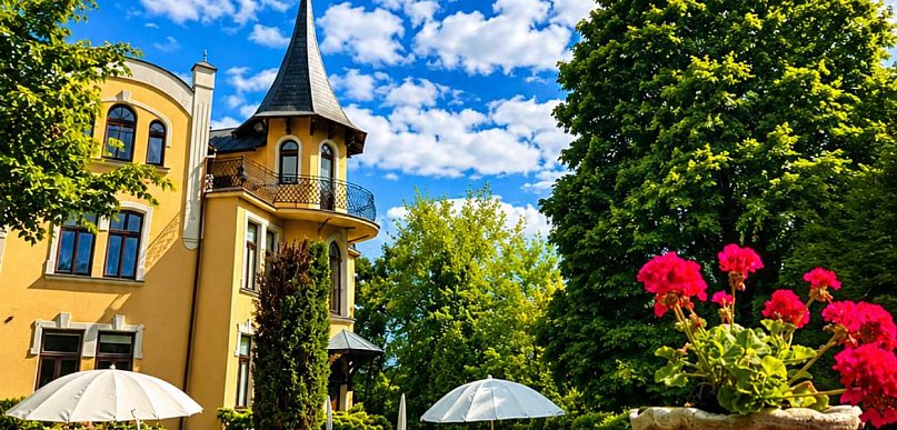 Ciechocinek: wandale niszczą szyldy, a restauracja... zaprasza ich na piwo!