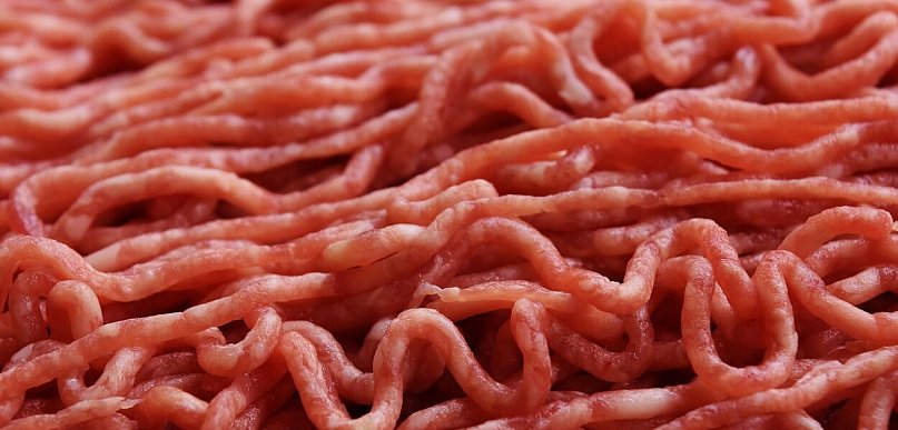 Co naprawdę jest w mięsie mielonym? Oto, co wykryła kontrola
