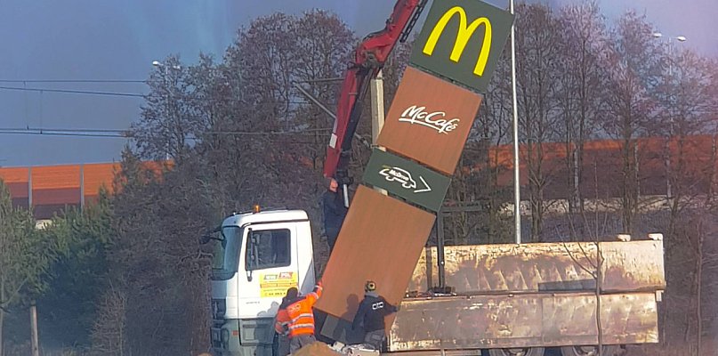 Powiat CAL 24h: gdzie zatankujesz, zjesz czy kupisz to i owo w środku nocy?