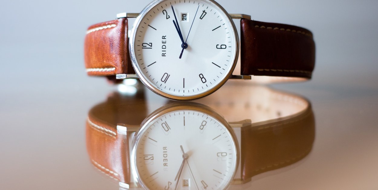 Jak dobierać dodatki do stylizacji: zasada „trzech akcentów”